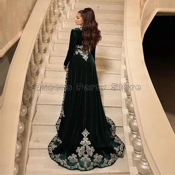 Tamno zeleno arapski muslimanski večernje haljine dugih rukava i V-izrez kratak Kaput s čipkastim aplikacije Haljinu za prom Marokanski kaftan haljine